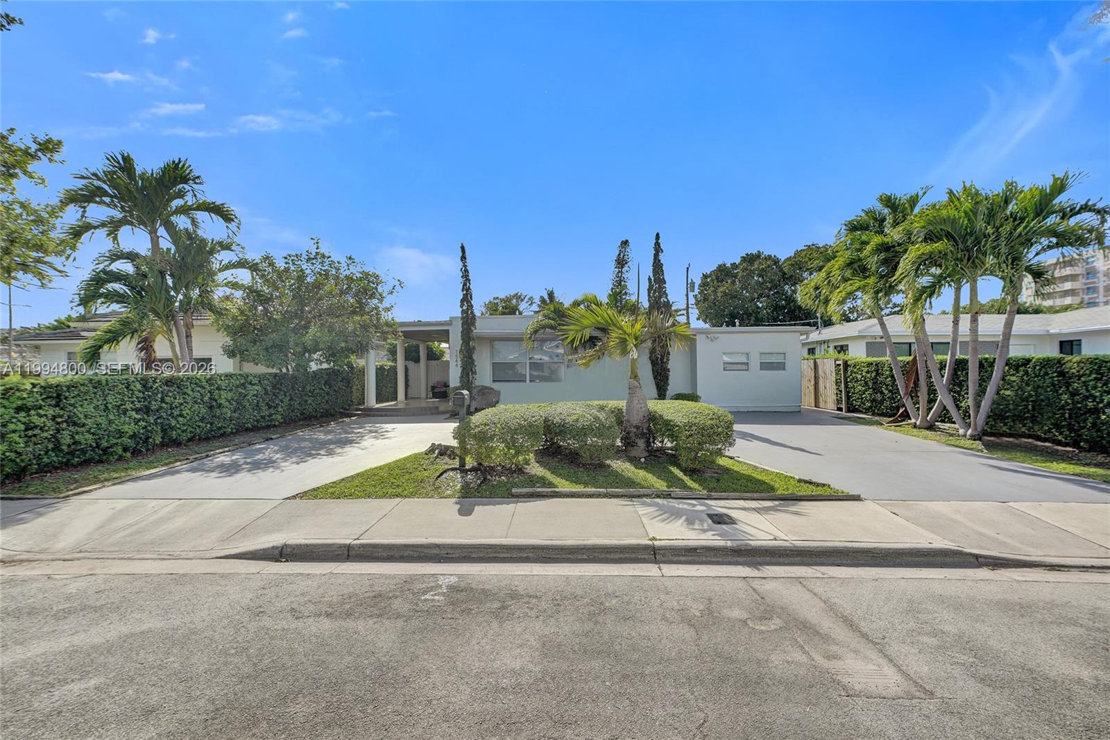 TREASURE ISLAND - Residential