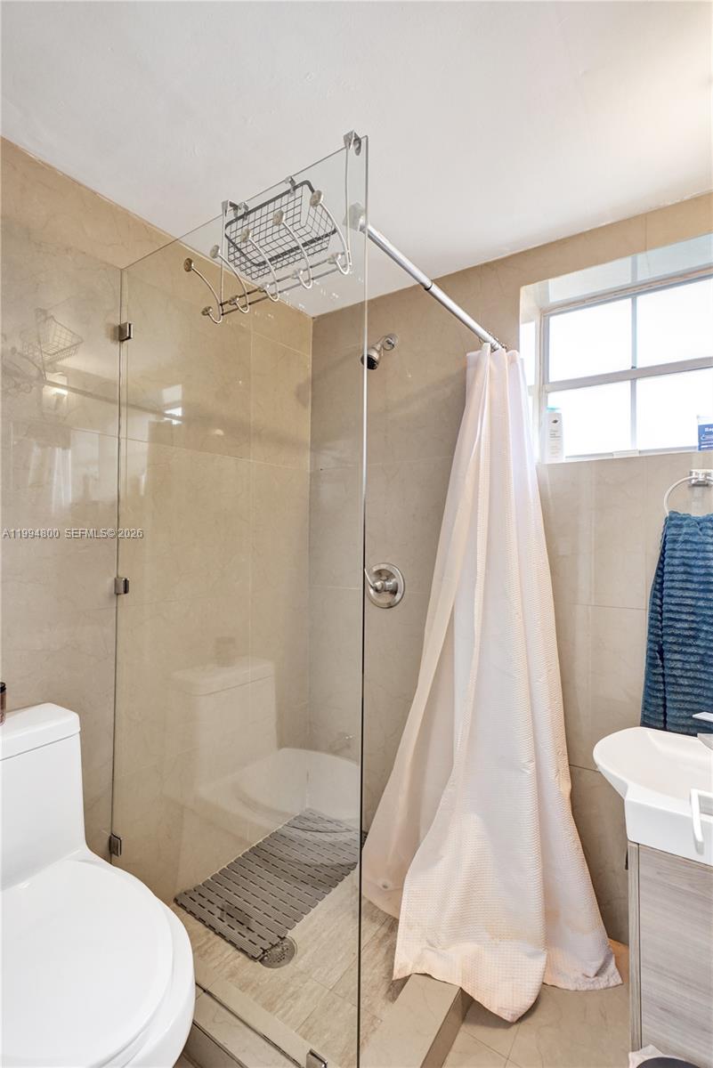 TREASURE ISLAND - Residential