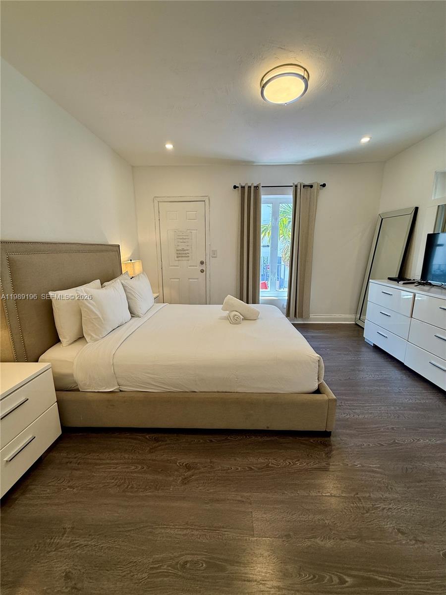 LINCOLN SUB - Residential Lease