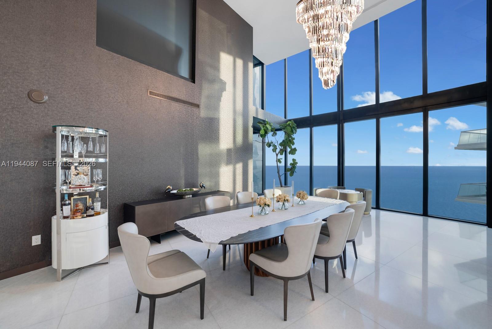 18555 COLLINS AVENUE COND - Residential