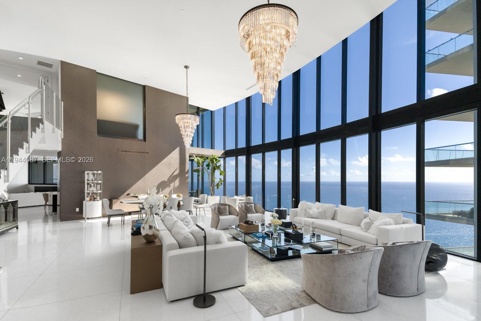 18555 Collins Ave 5201