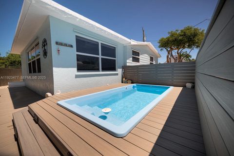 212 Buttonwood Ln Key Largo FL 33070