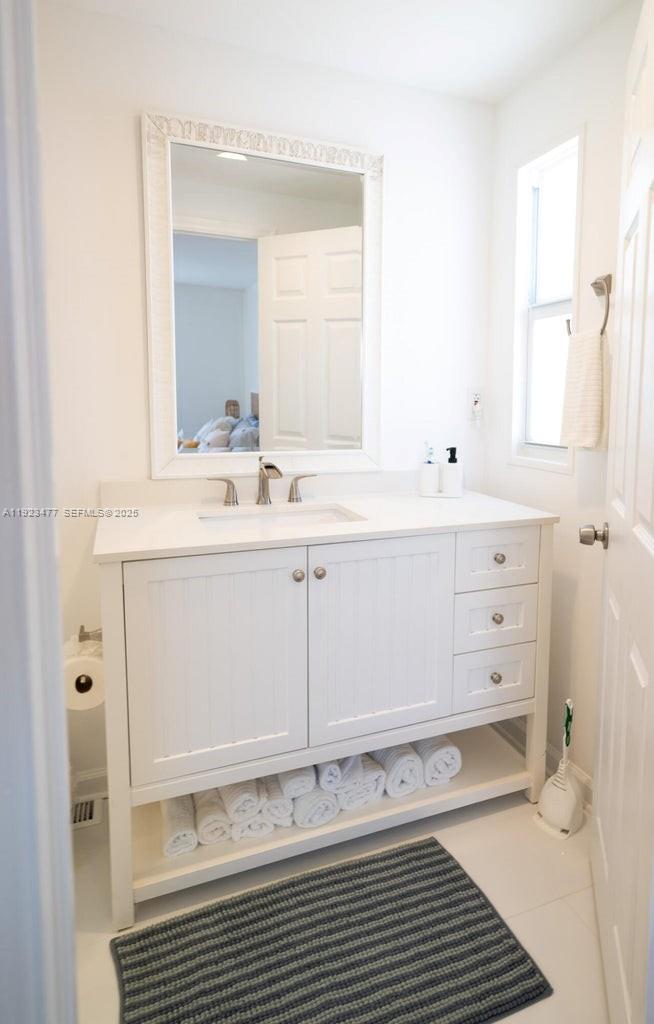 BLUE WATERS TR VILLAGE SE - Residential