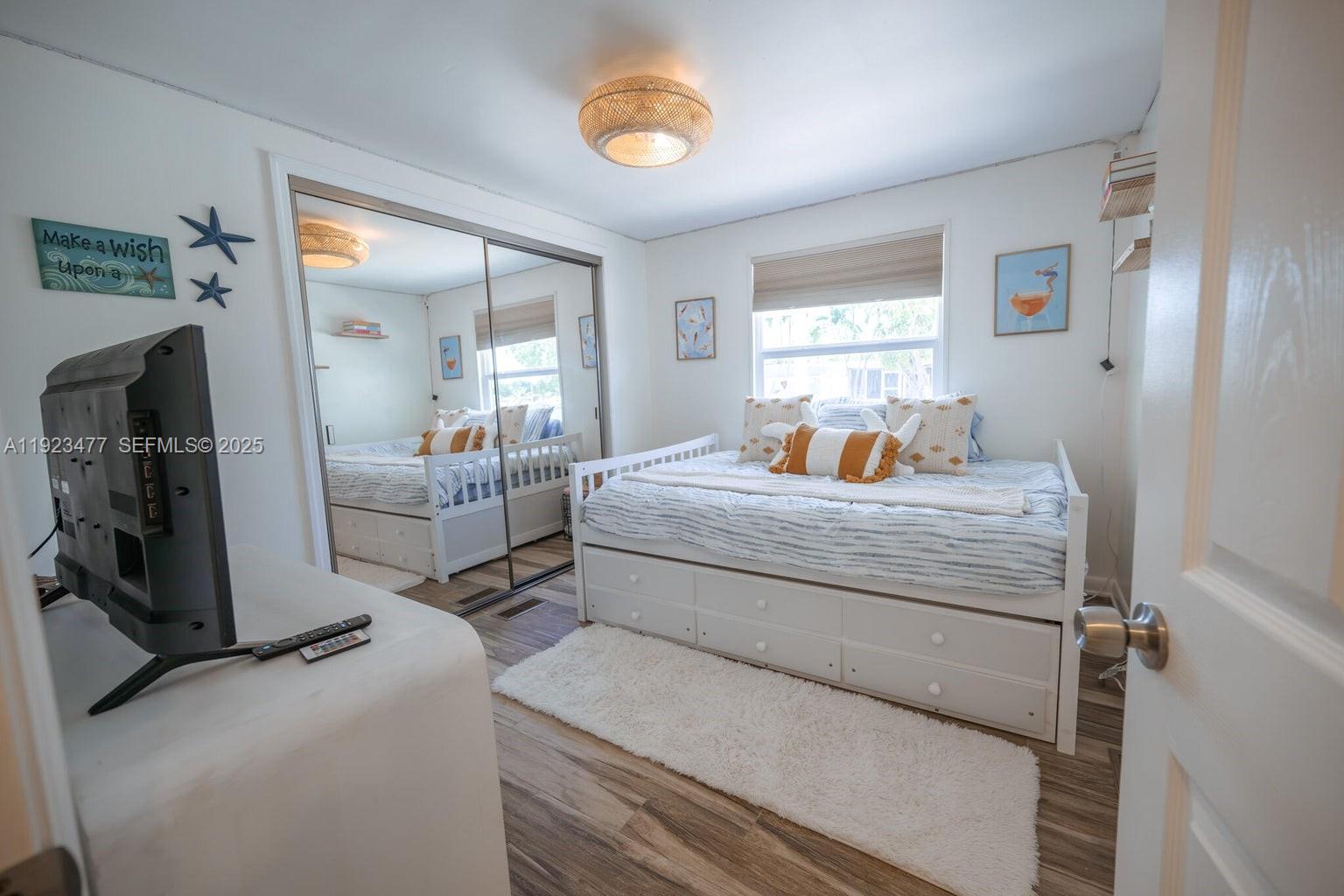 BLUE WATERS TR VILLAGE SE - Residential