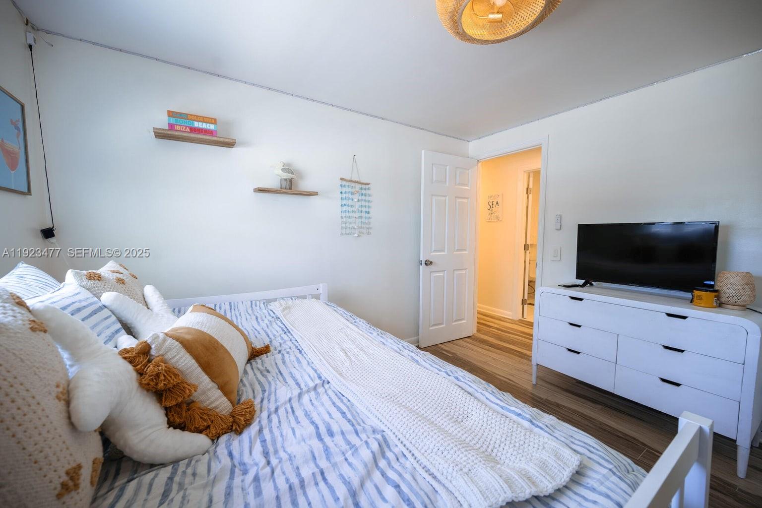 BLUE WATERS TR VILLAGE SE - Residential