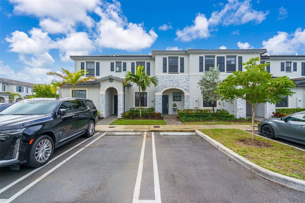 Photo of 13228 SW 286th St, Homestead, FL 33033 (MLS # A11952905)