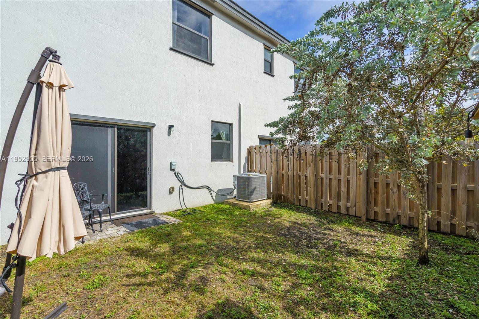 PINE ISLE - Residential