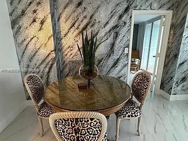 THE GRANDVIEW PALACE COND - Residential Lease