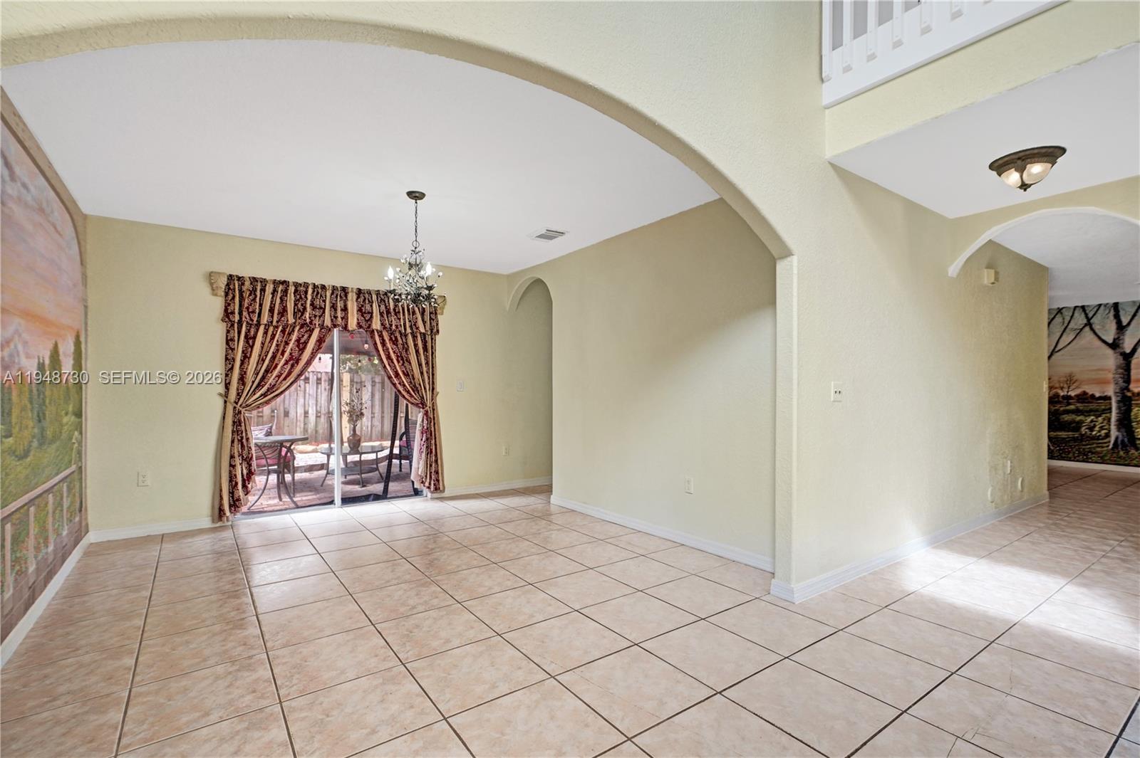 PELICANS POINT A T MILLER - Residential