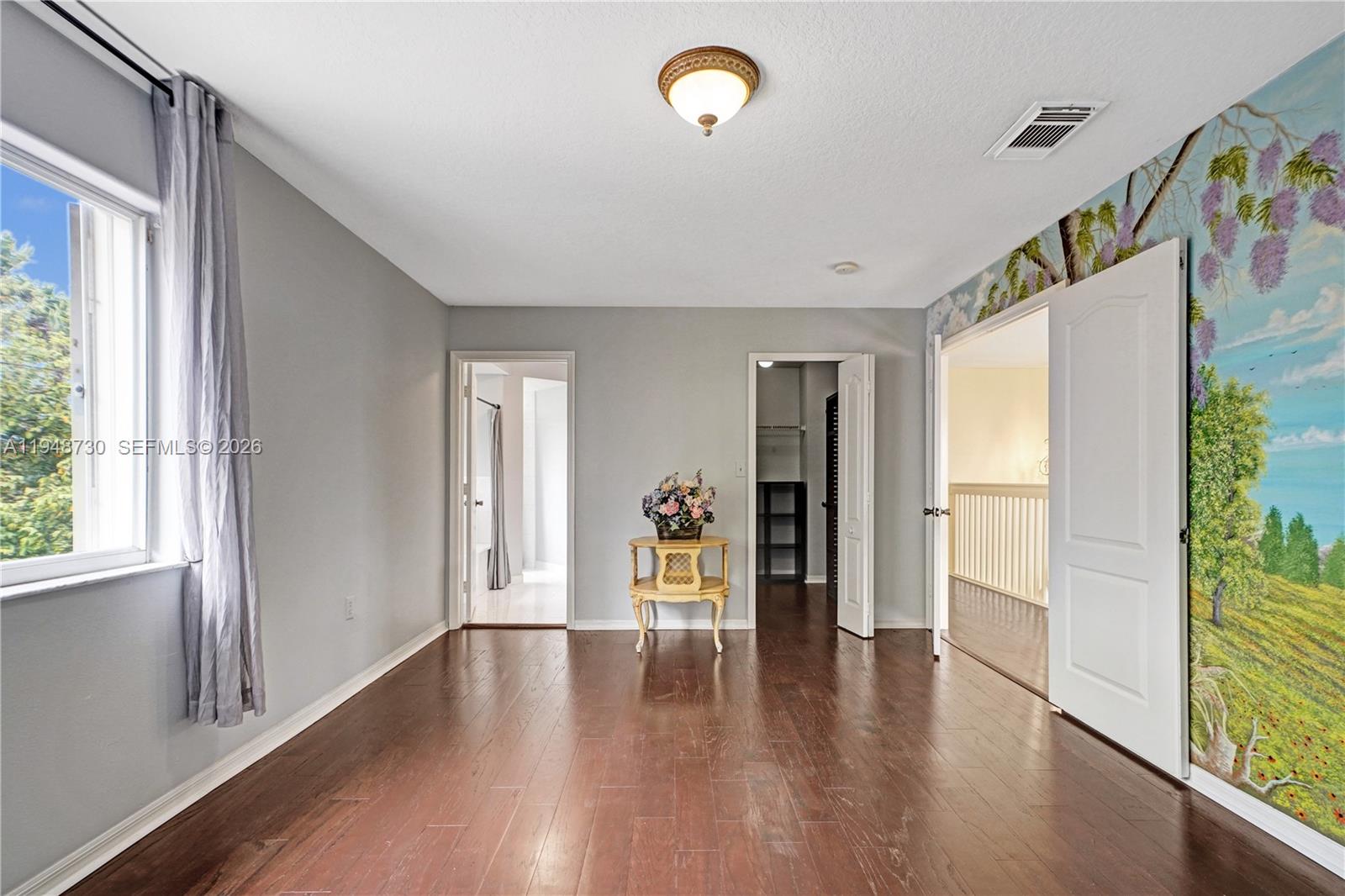 PELICANS POINT A T MILLER - Residential