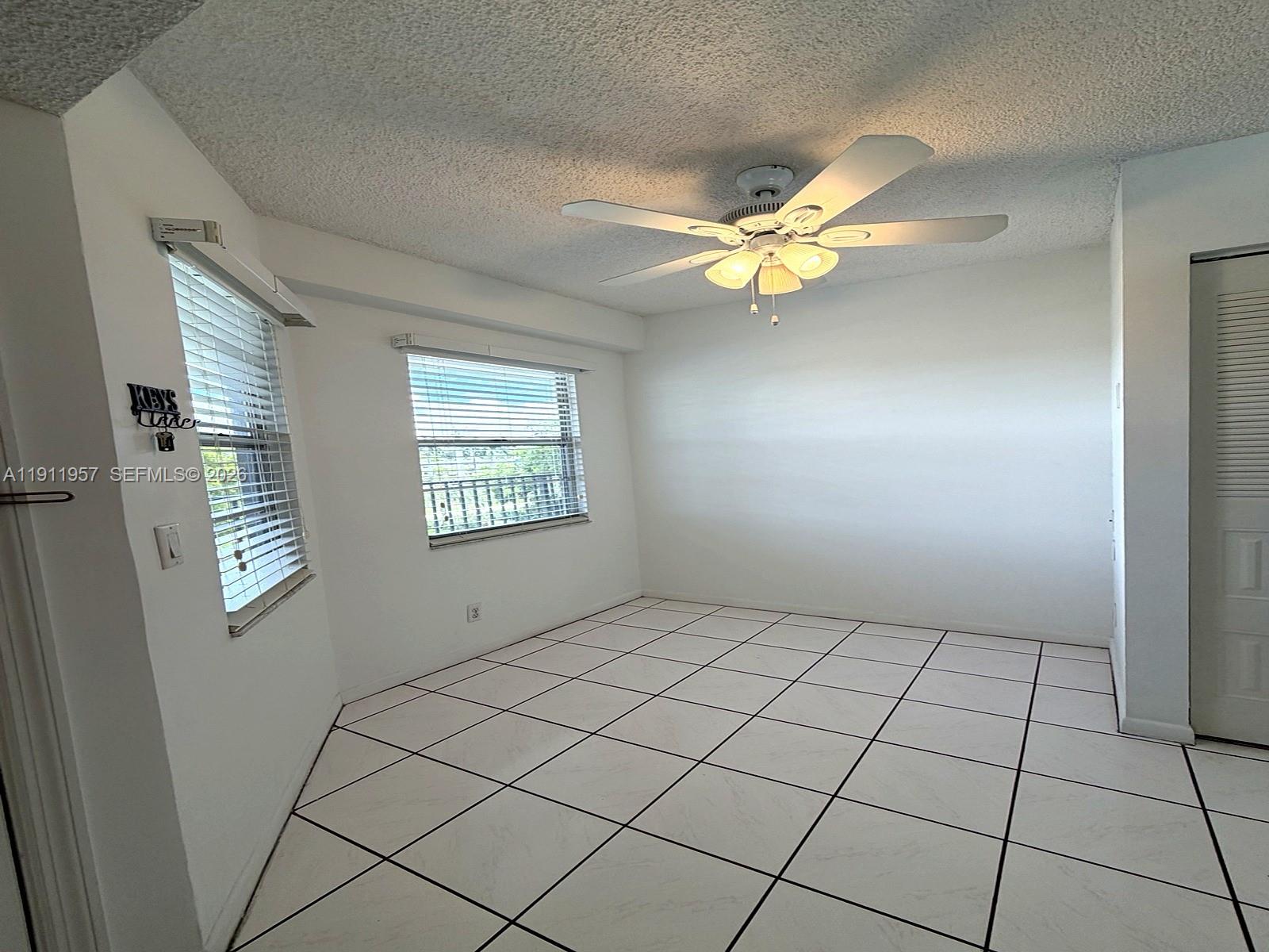 CAMBRIDGE AT CENTURY VILL - Residential