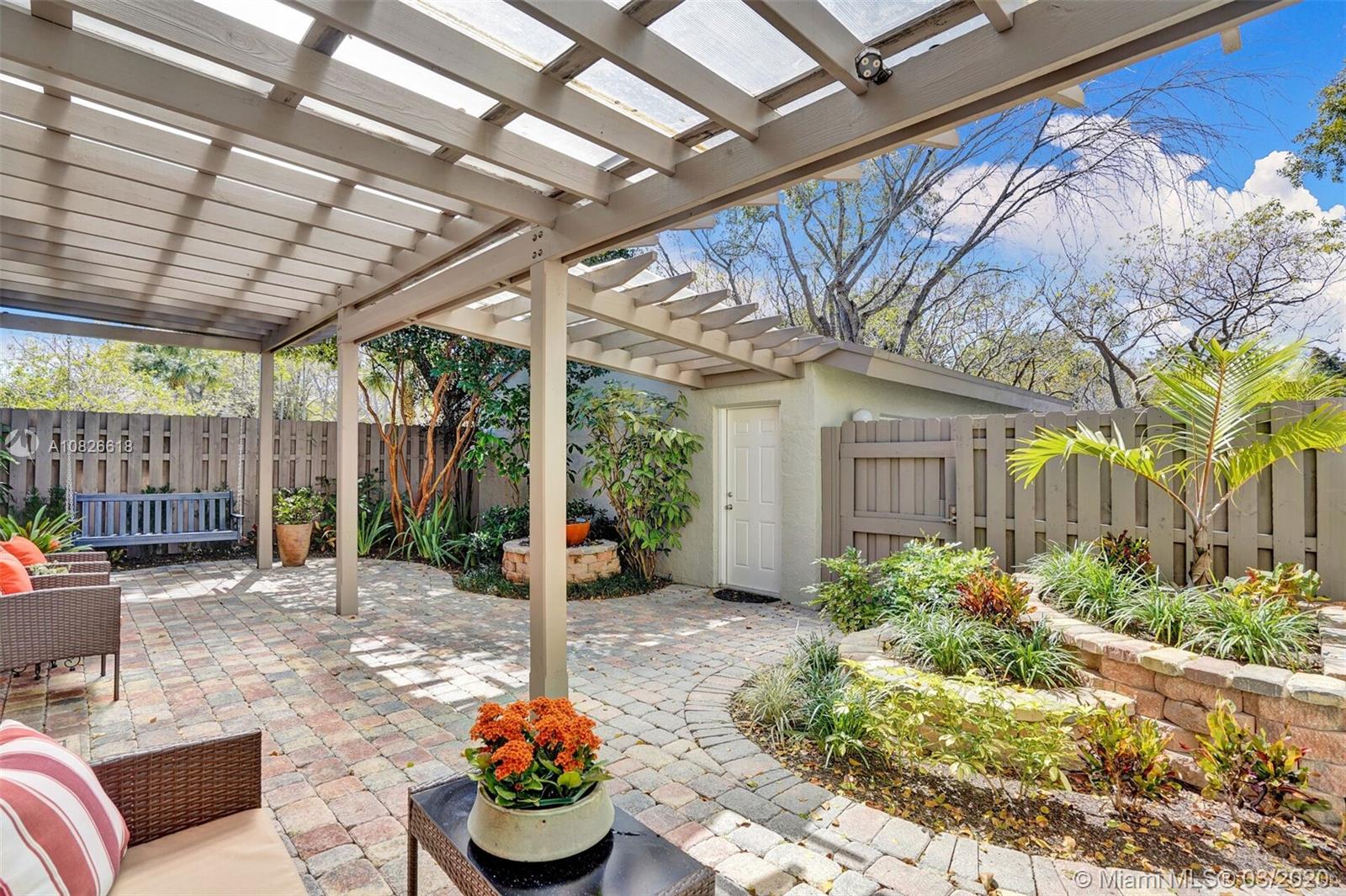 SABAL CHASE SEC 1 - Residential