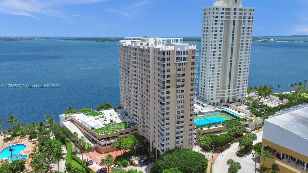 770 Claughton Island Dr 808