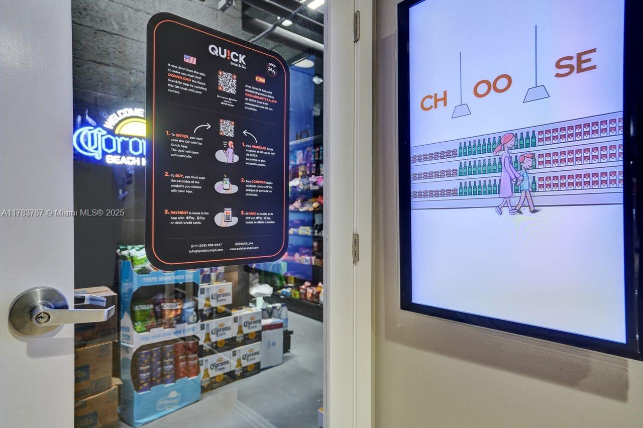 ISOLA CONDO - Residential