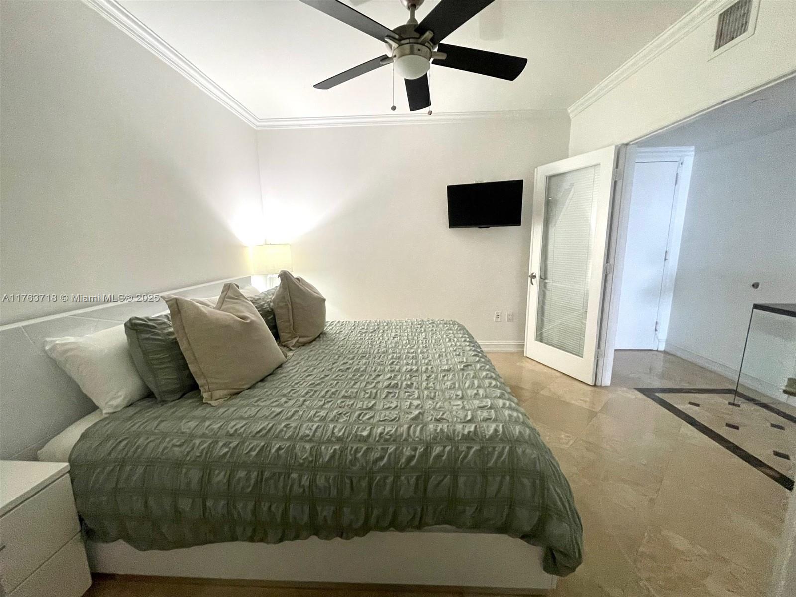 BEACH CLUB TWO CONDO - Residential Lease