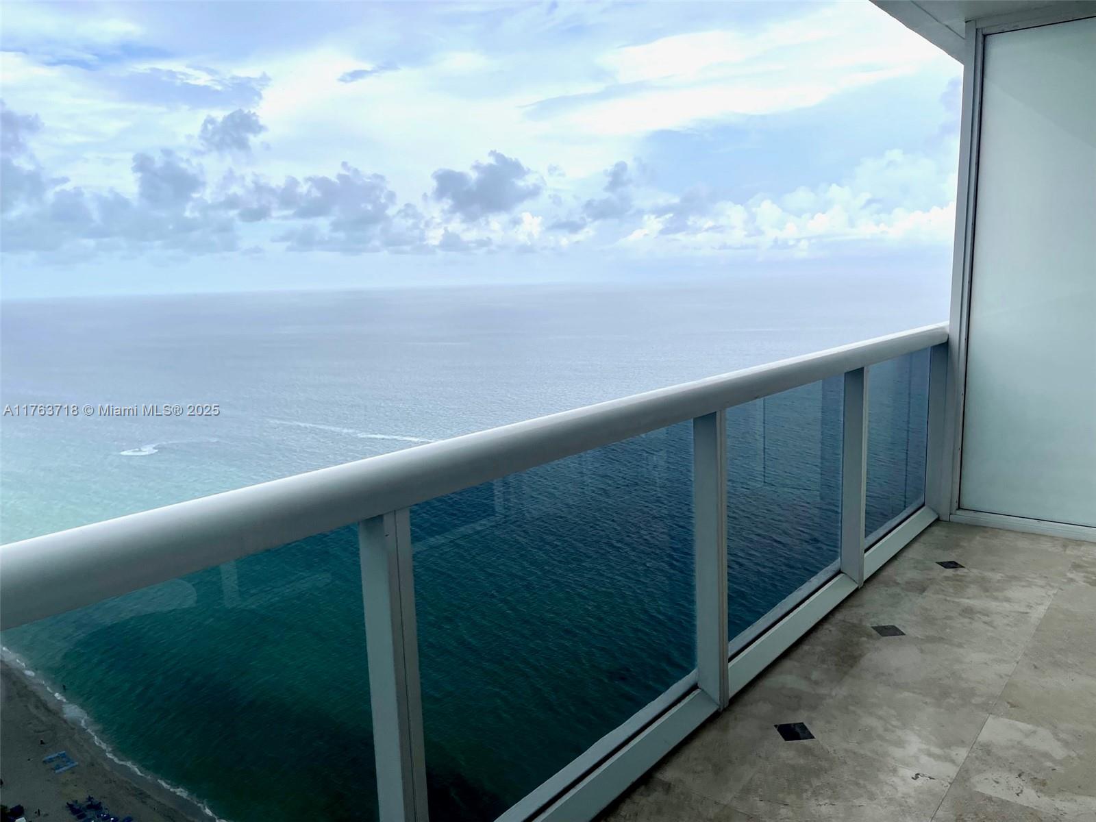 BEACH CLUB TWO CONDO - Residential Lease