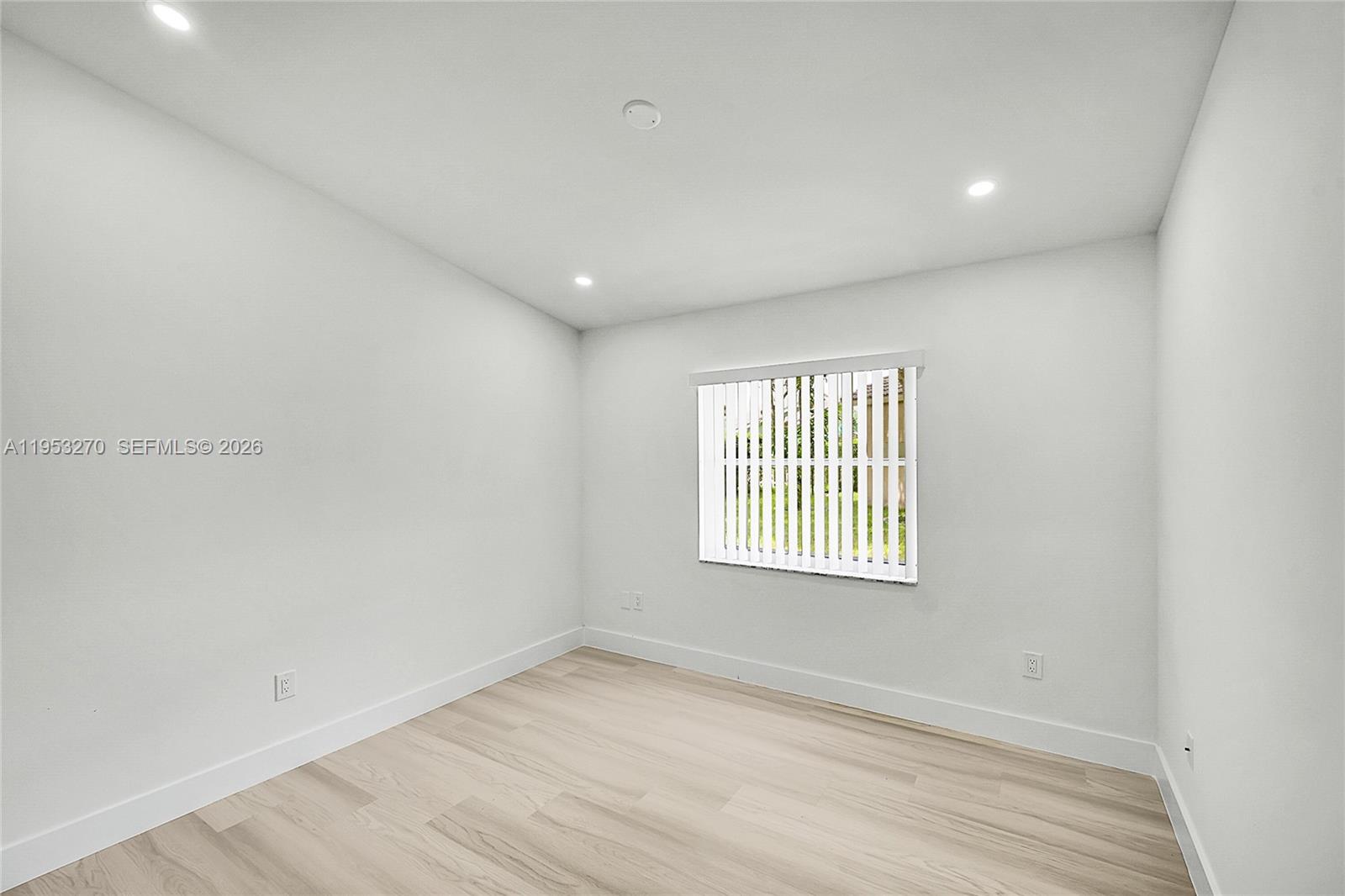 MONTEREY ON THE LAKE - Residential