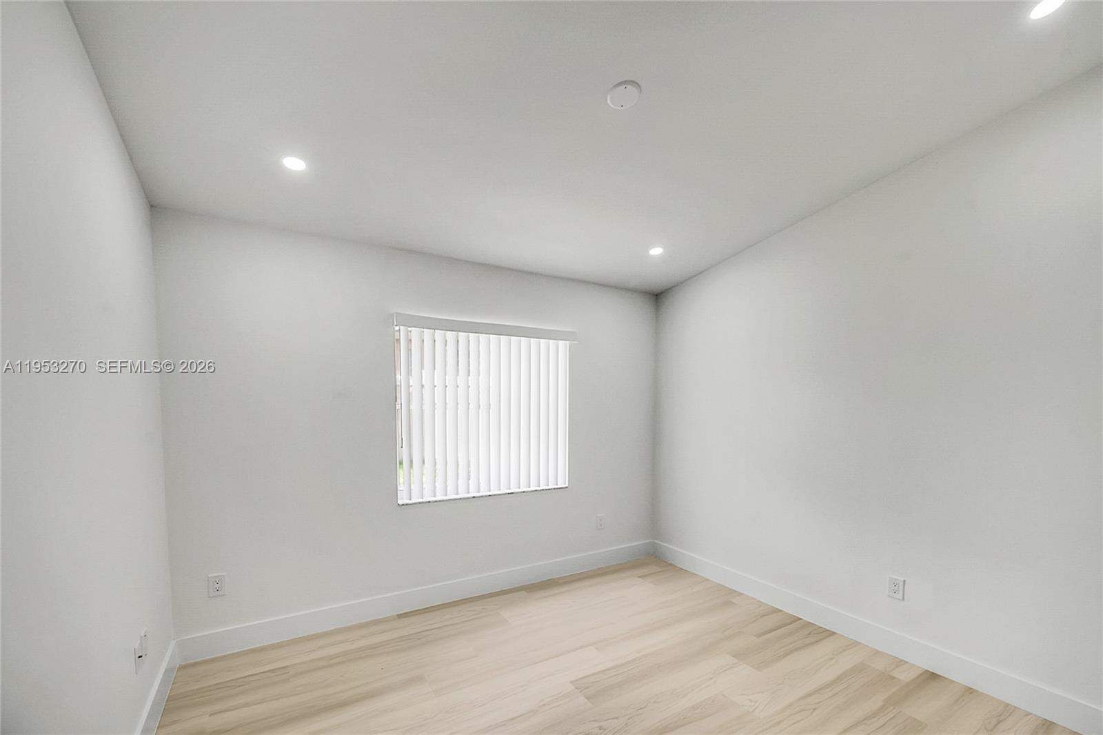 MONTEREY ON THE LAKE - Residential