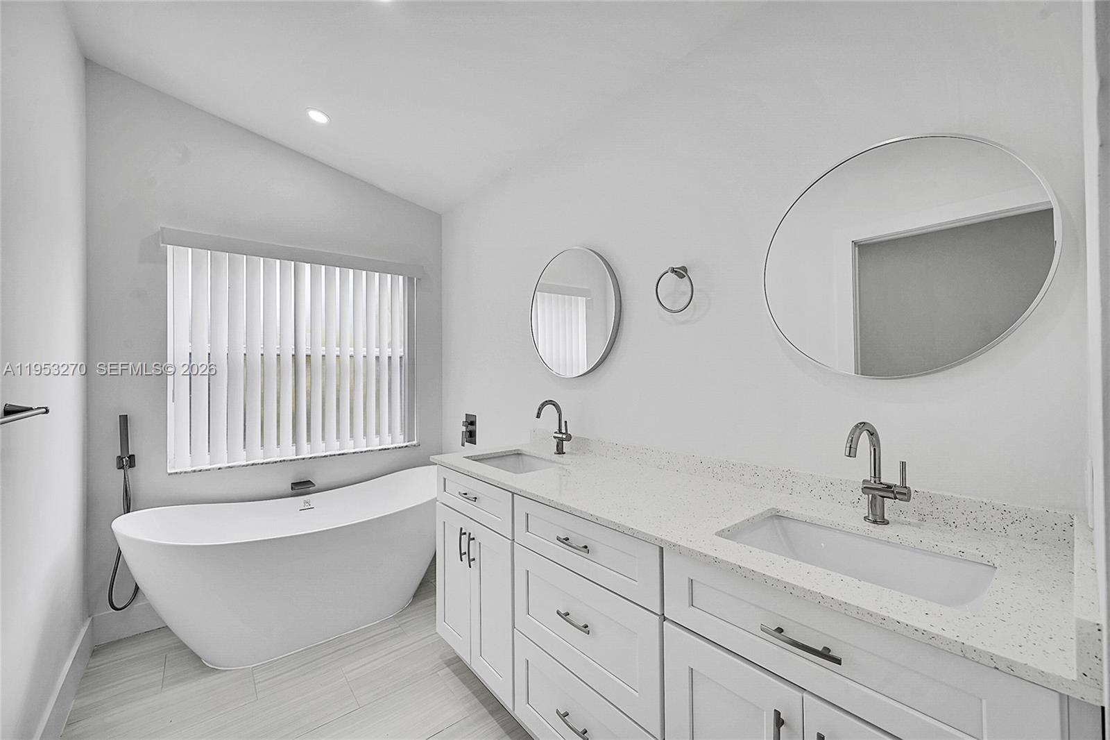 MONTEREY ON THE LAKE - Residential