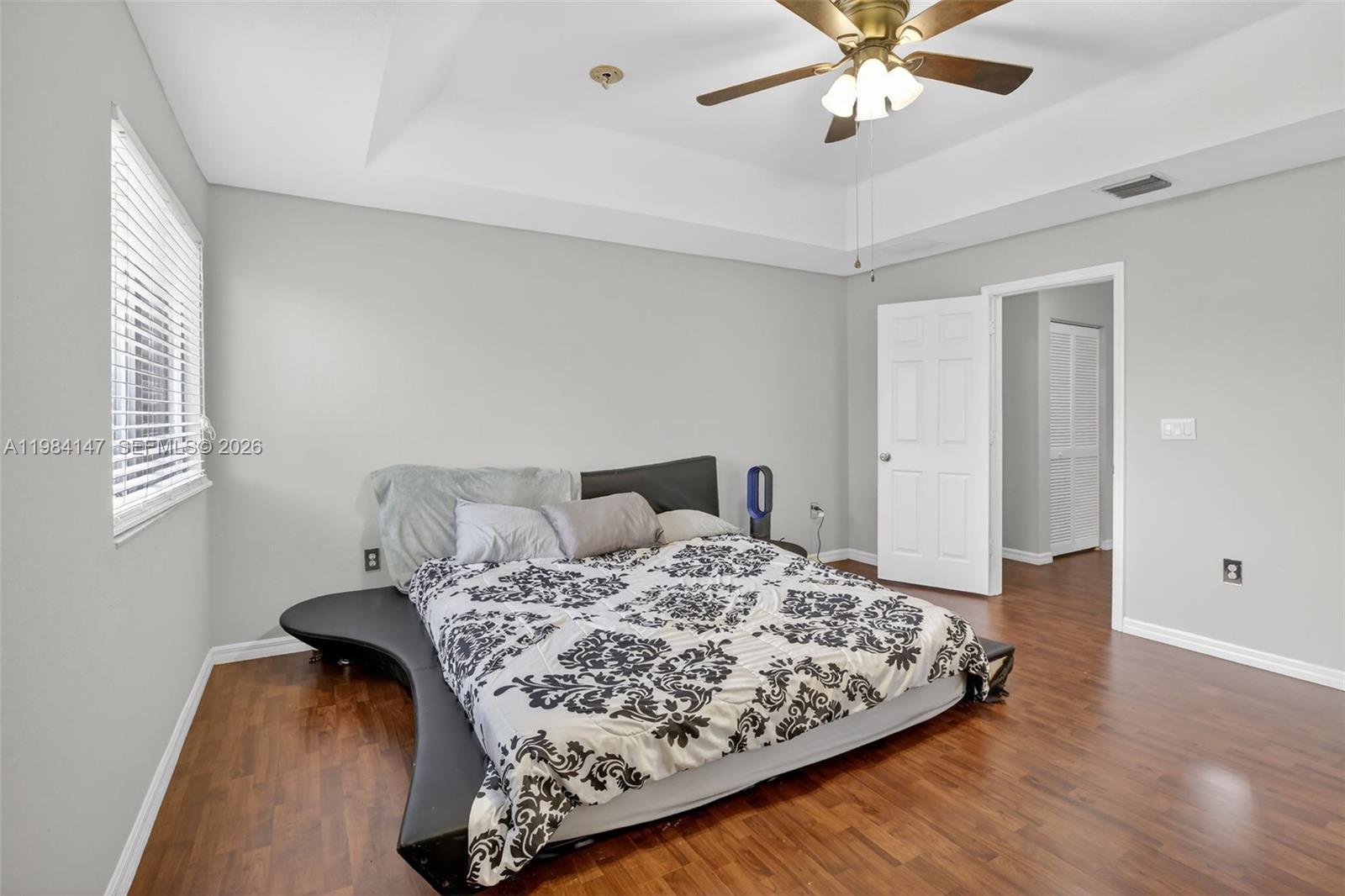 SILVER FALLS - Residential