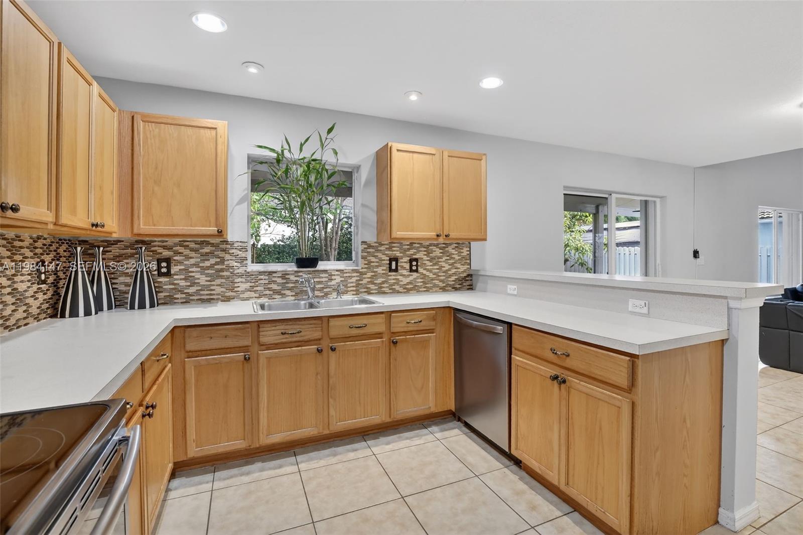 SILVER FALLS - Residential