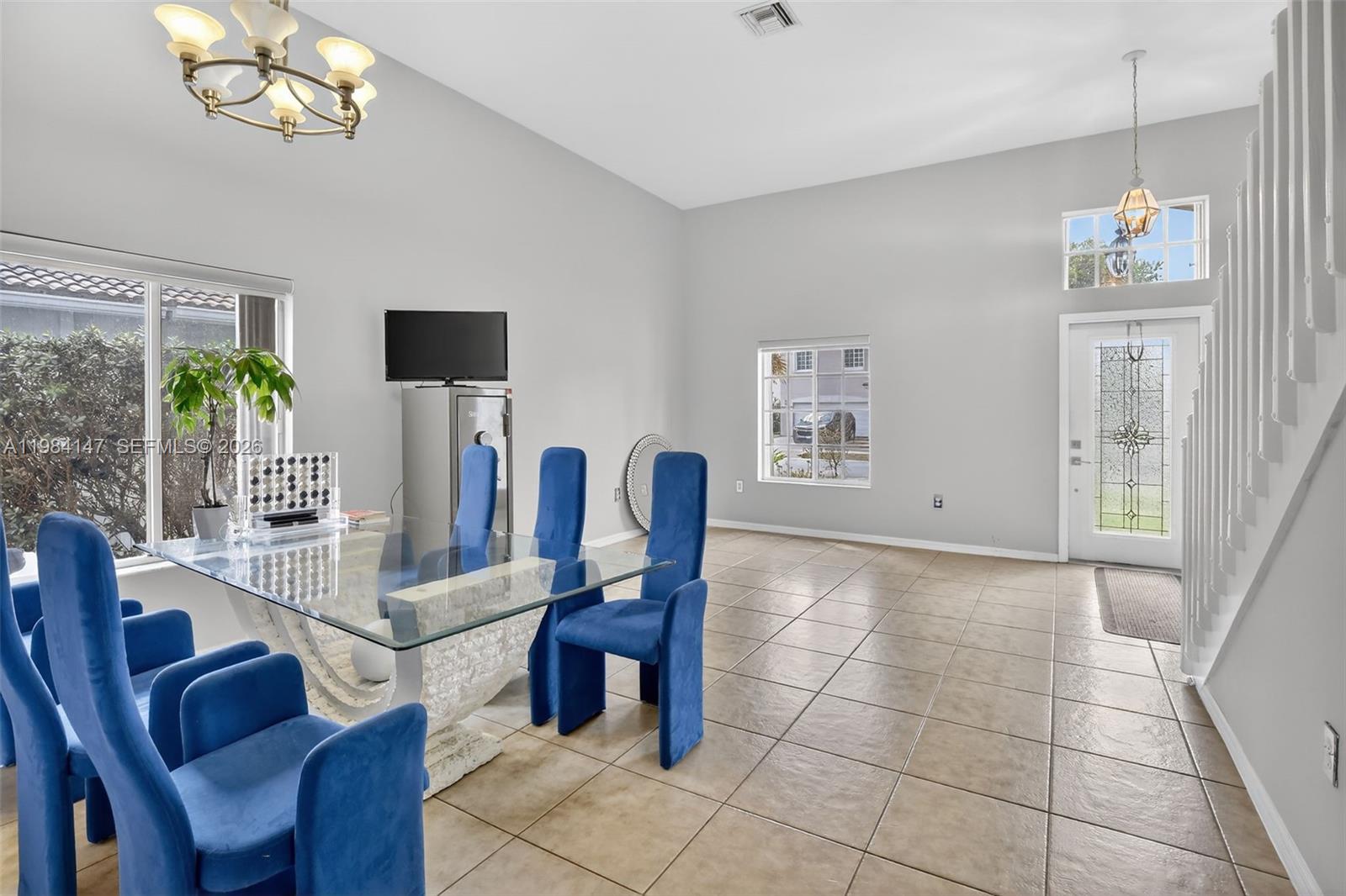 SILVER FALLS - Residential