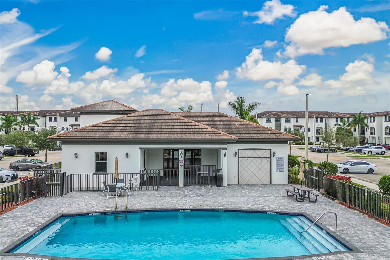 CENTURY PARK SOUTH - Residential