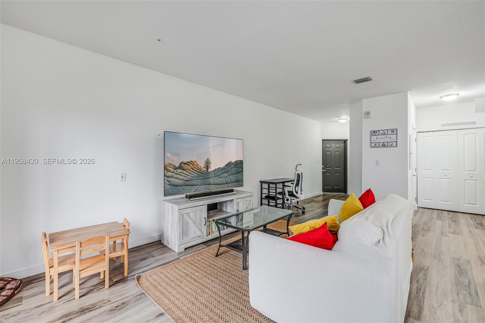 CENTURY PARK SOUTH - Residential