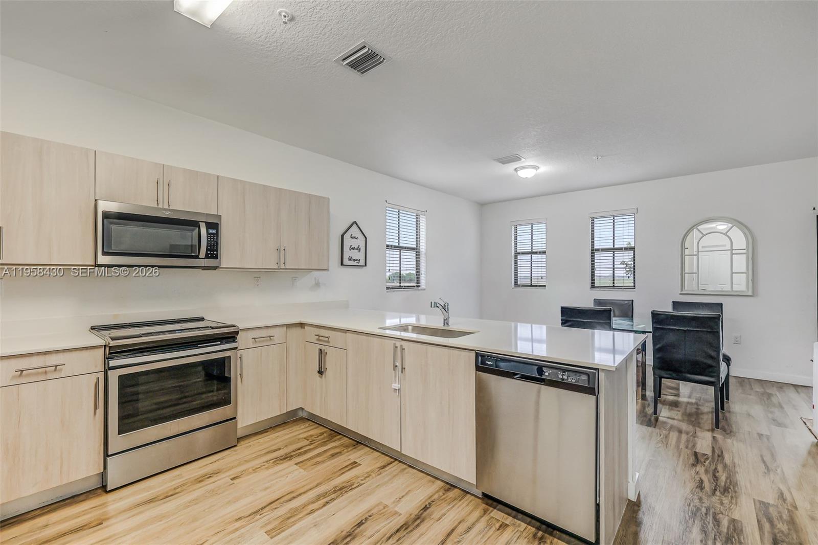 CENTURY PARK SOUTH - Residential