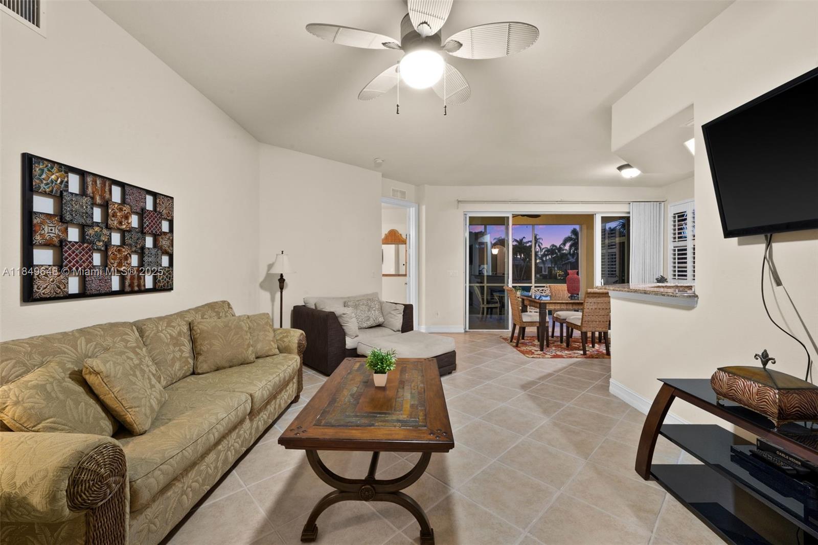 Coach Homes At Cape Harbou - Residential