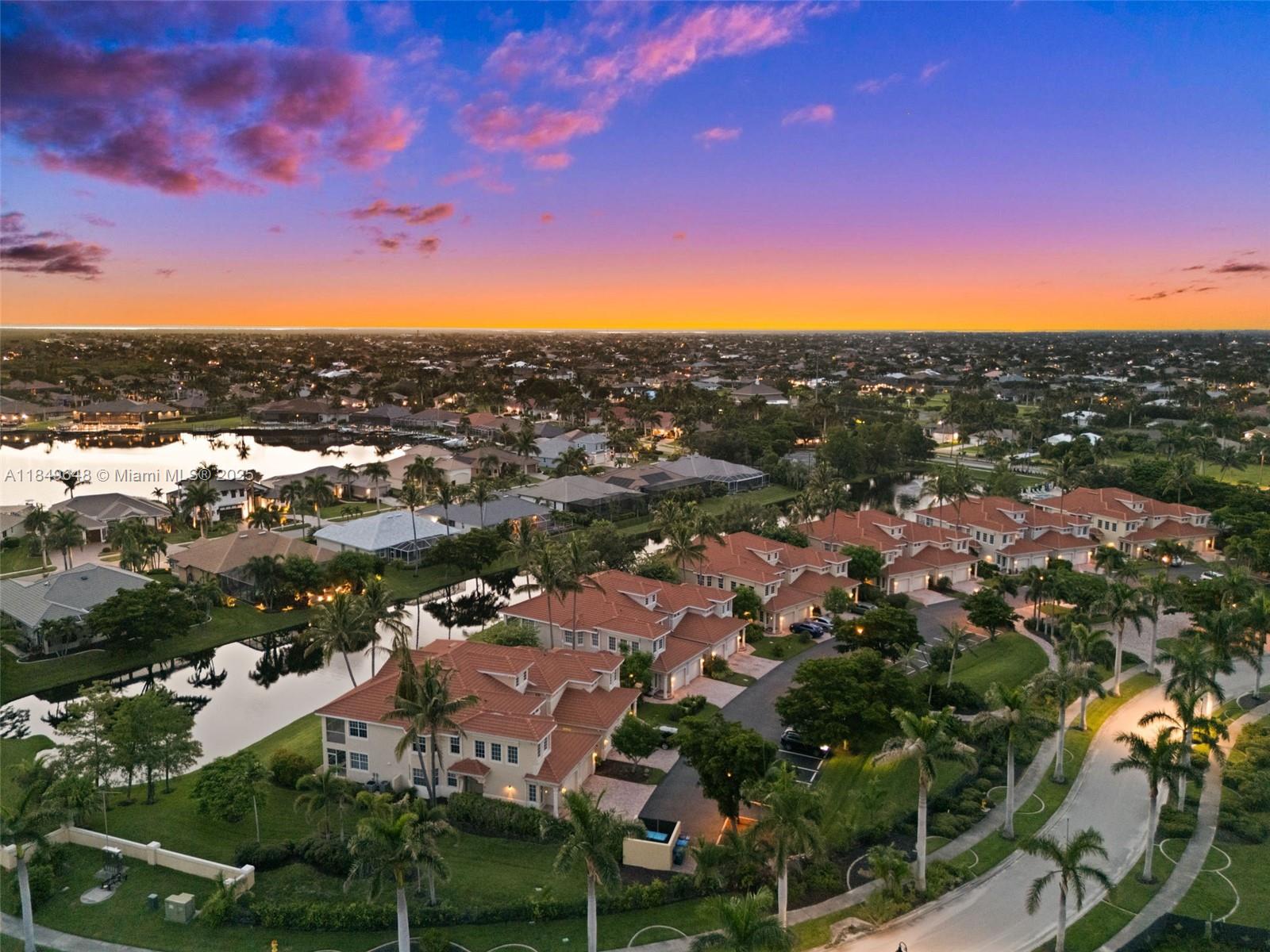 Coach Homes At Cape Harbou - Residential