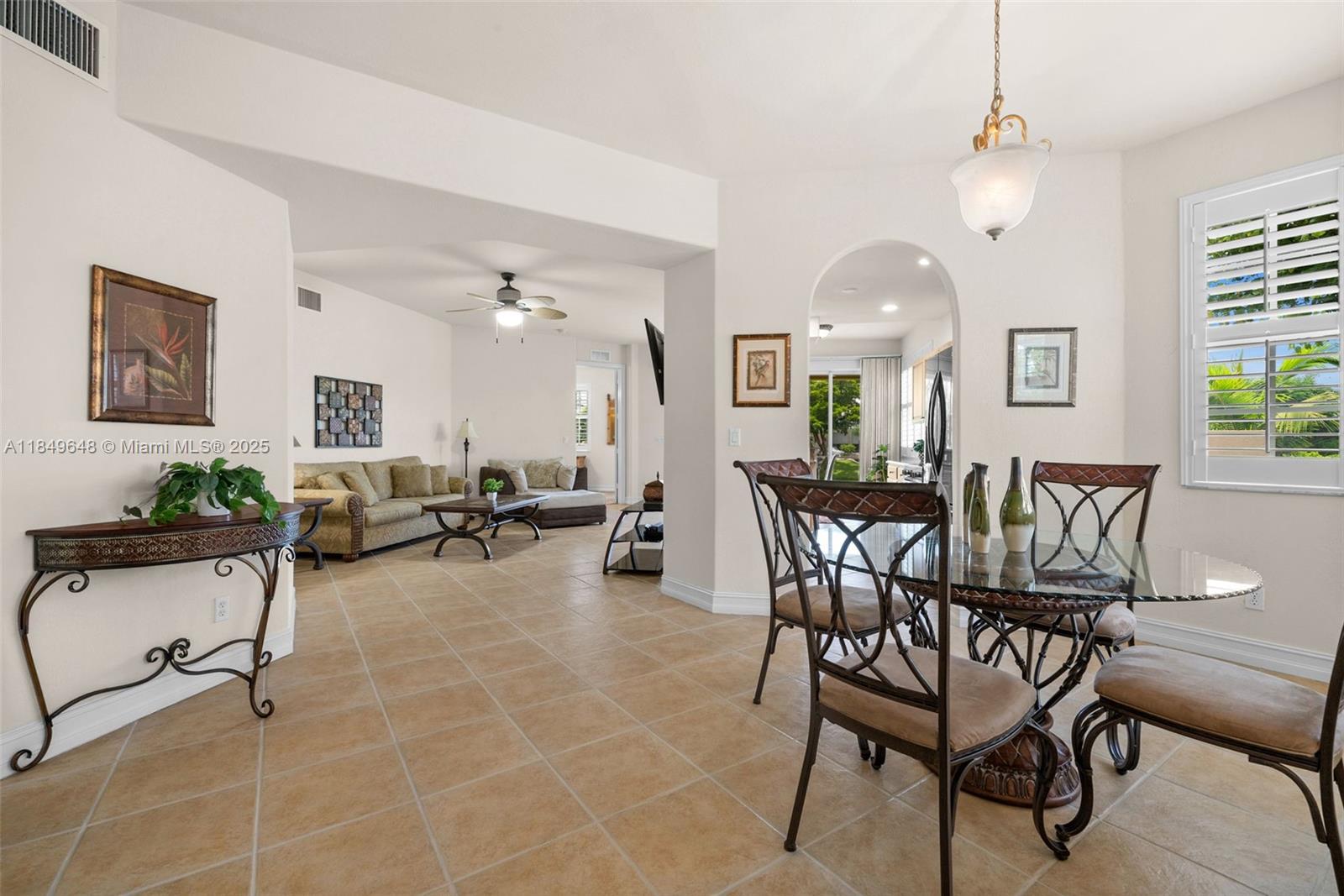 Coach Homes At Cape Harbou - Residential