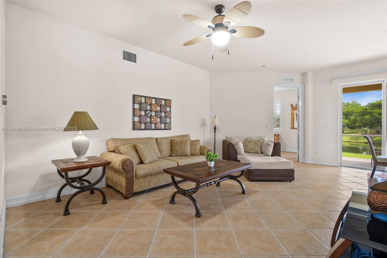 Coach Homes At Cape Harbou - Residential