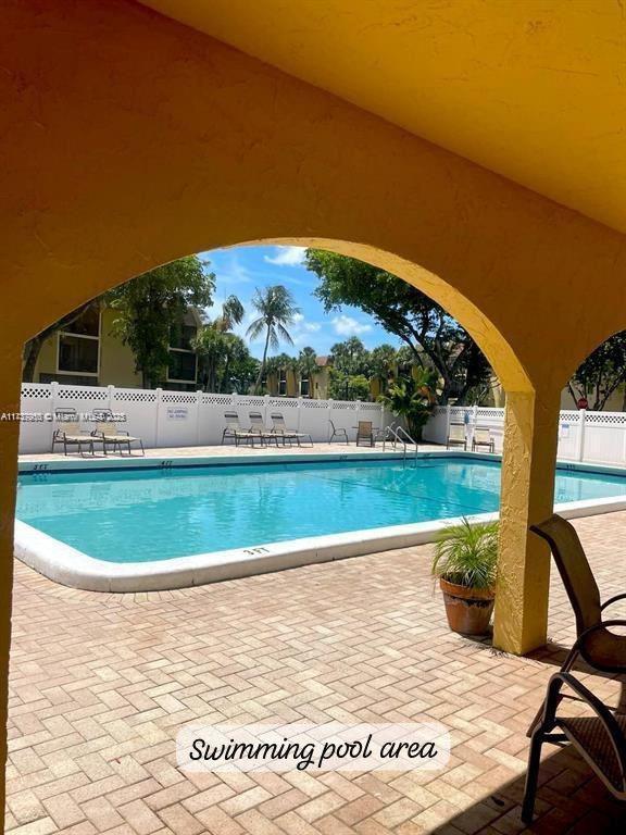 CASA DEL RIO CONDO - Residential Lease