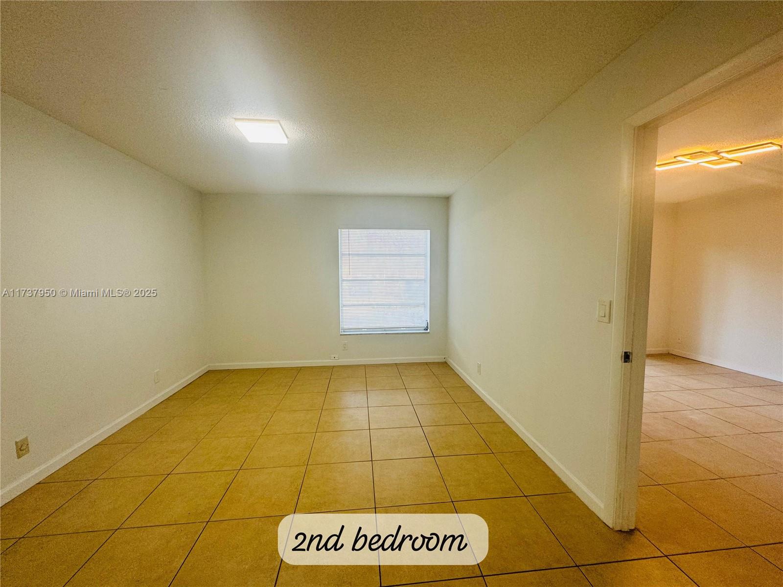 CASA DEL RIO CONDO - Residential Lease