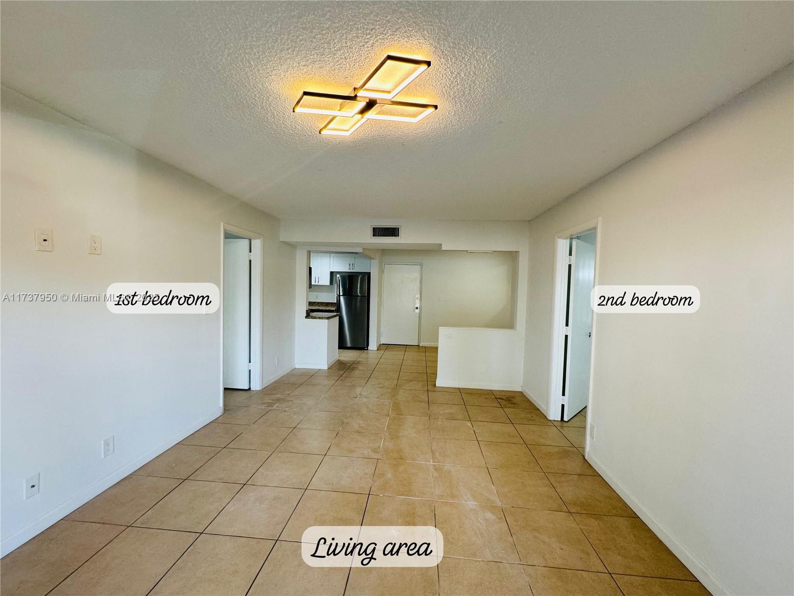 CASA DEL RIO CONDO - Residential Lease