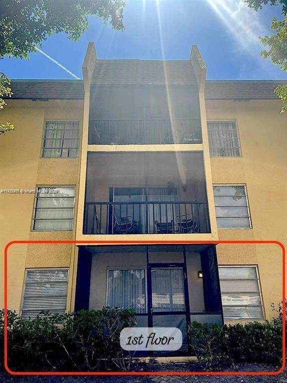 CASA DEL RIO CONDO - Residential Lease