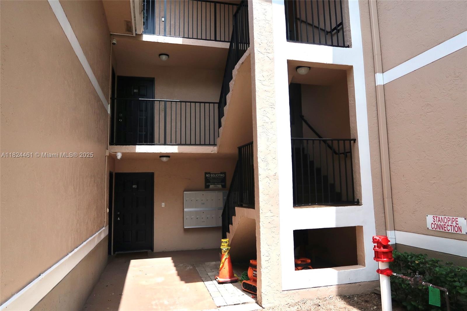 8801 Wiles Rd 202