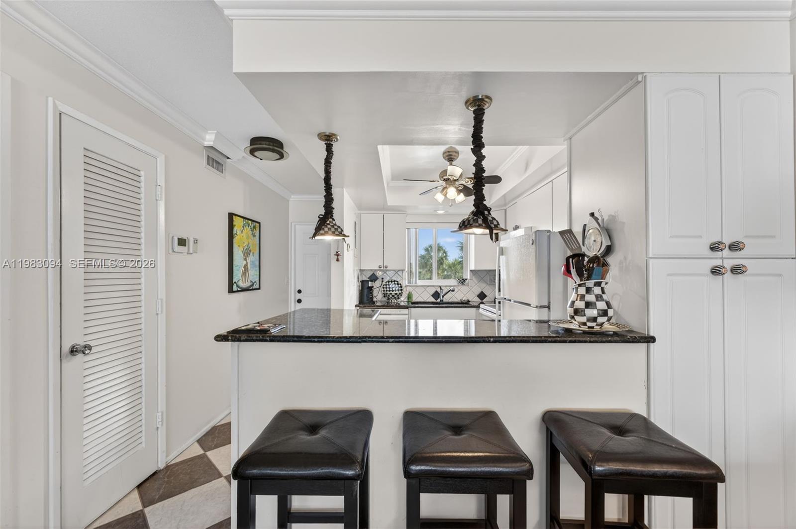 HILLSBORO IMPERIAL APTS C - Residential