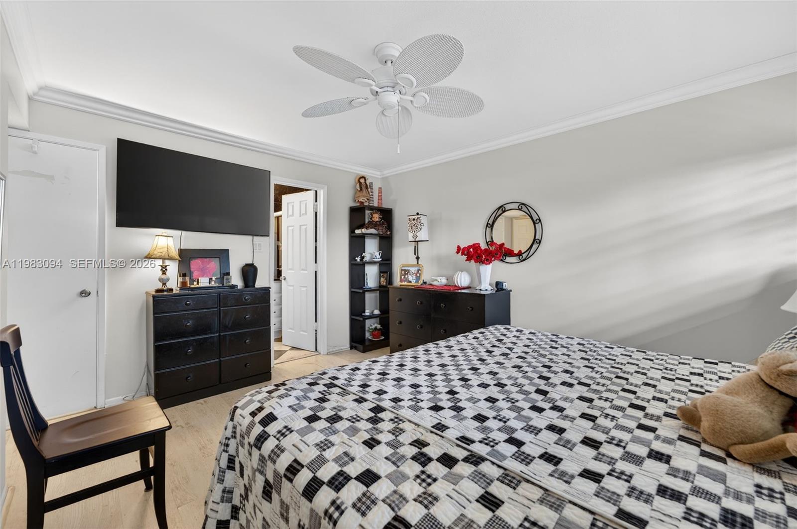 HILLSBORO IMPERIAL APTS C - Residential