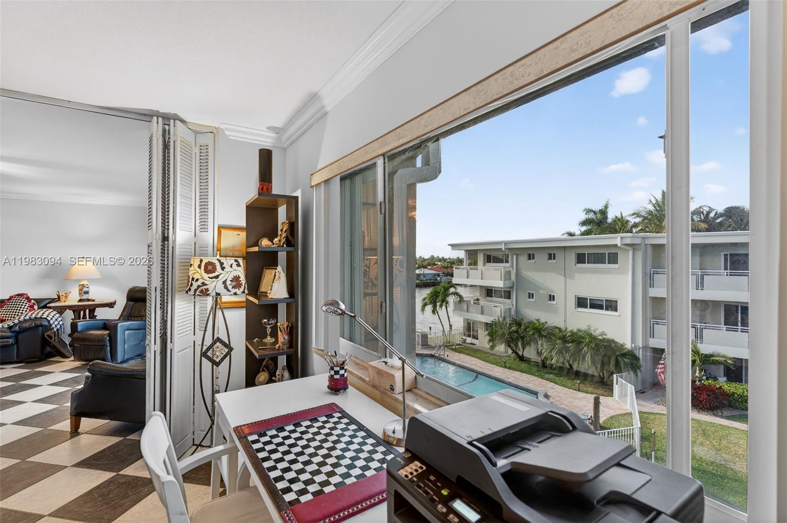 HILLSBORO IMPERIAL APTS C - Residential