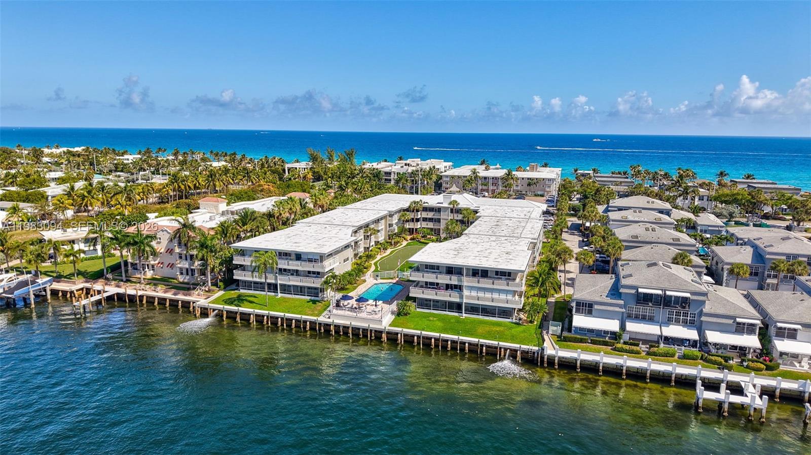 HILLSBORO IMPERIAL APTS C - Residential