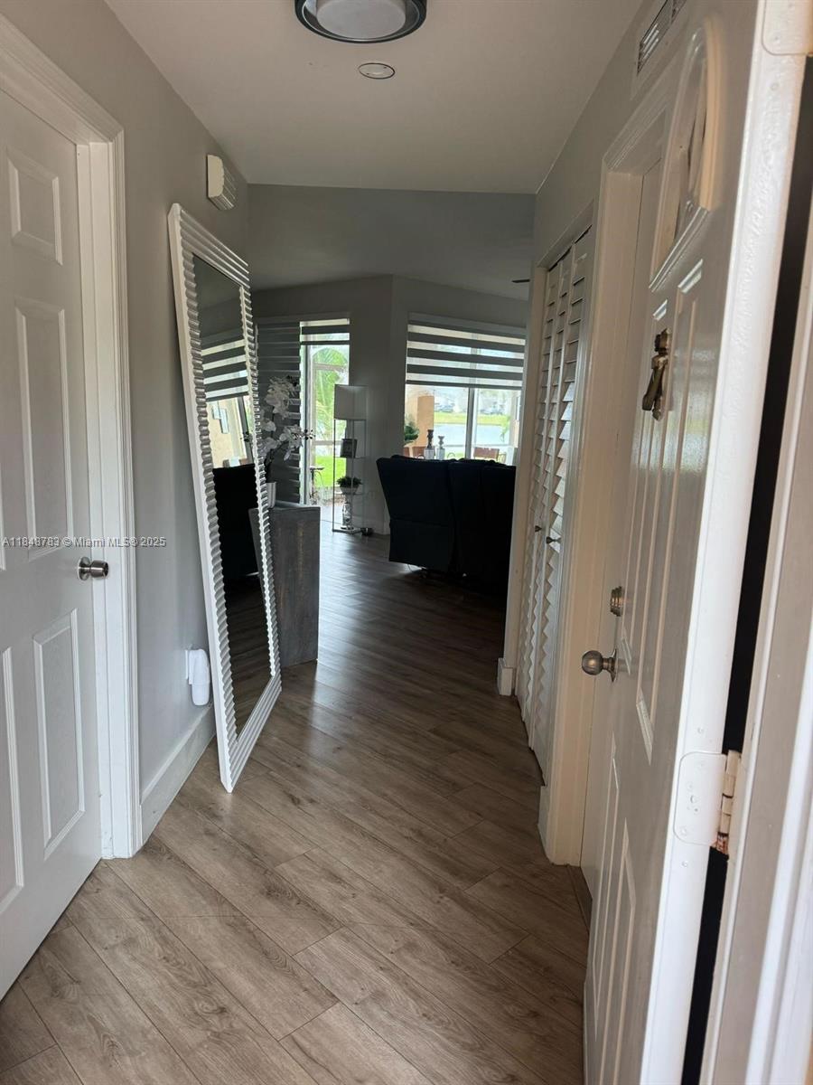REGATTA POINTE CONDO NO T - Residential Lease