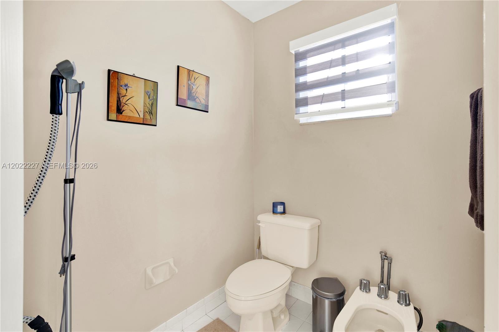 LAGO MAR WEST - Residential