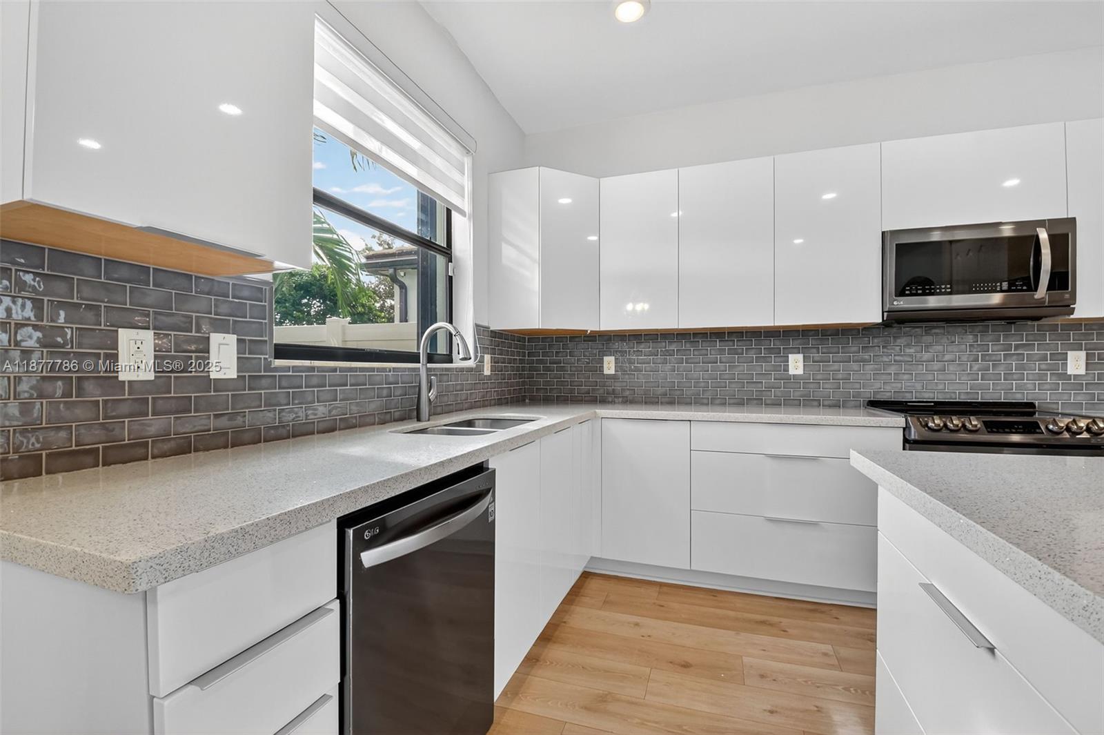 SILVERWOOD ESTATES - Residential Lease