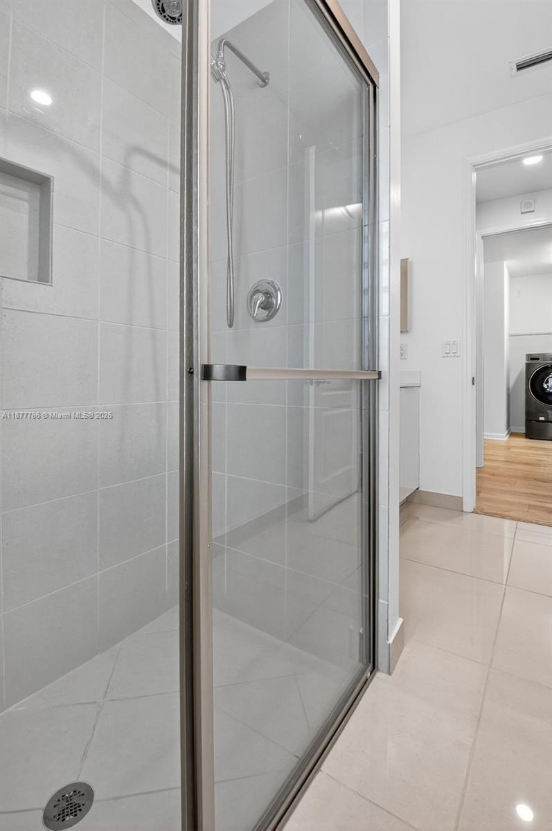 SILVERWOOD ESTATES - Residential Lease