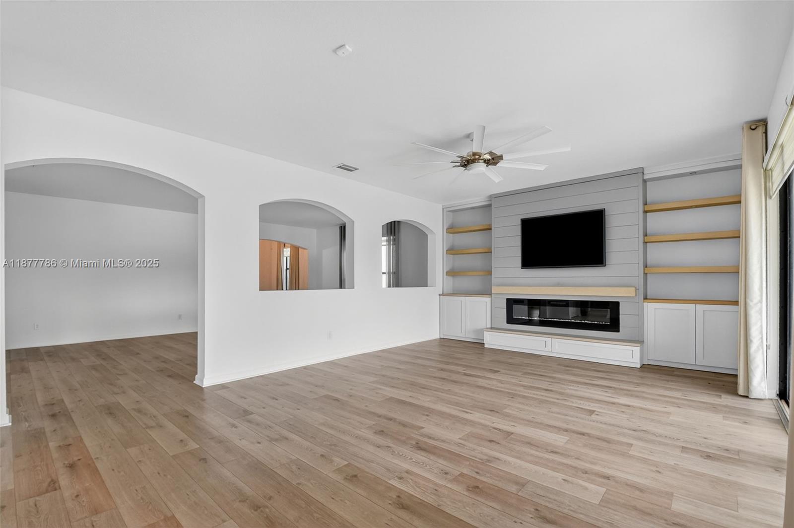 SILVERWOOD ESTATES - Residential Lease