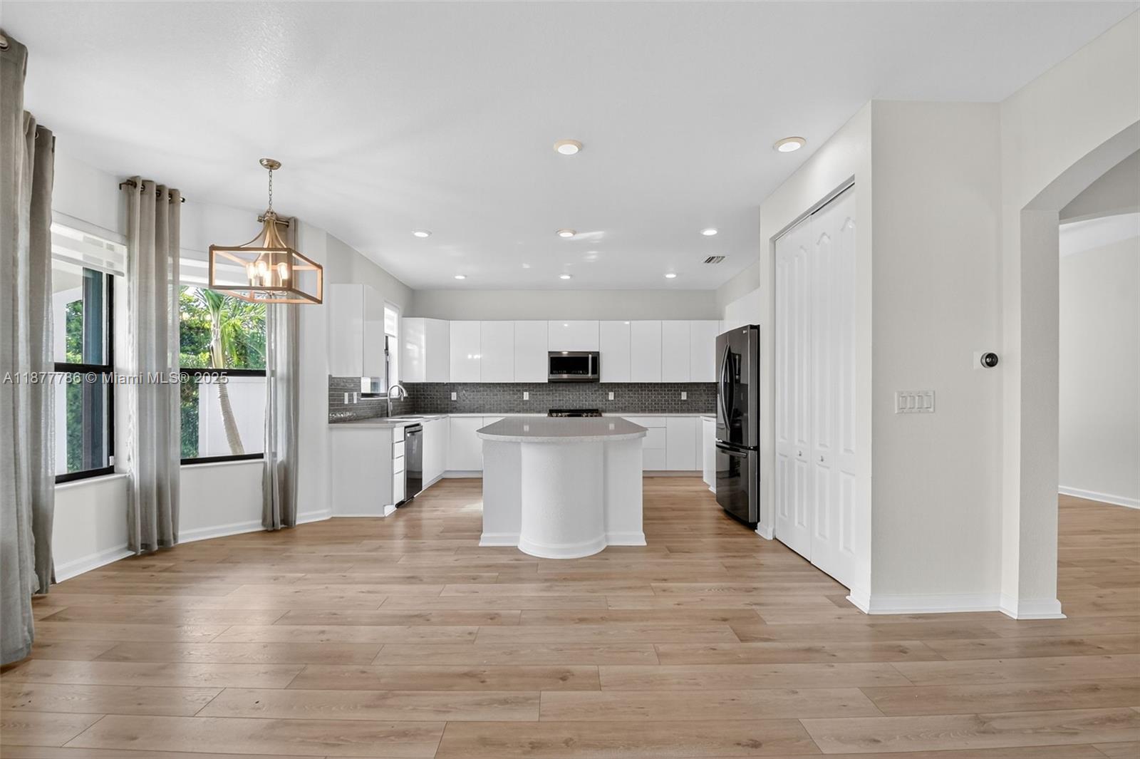 SILVERWOOD ESTATES - Residential Lease