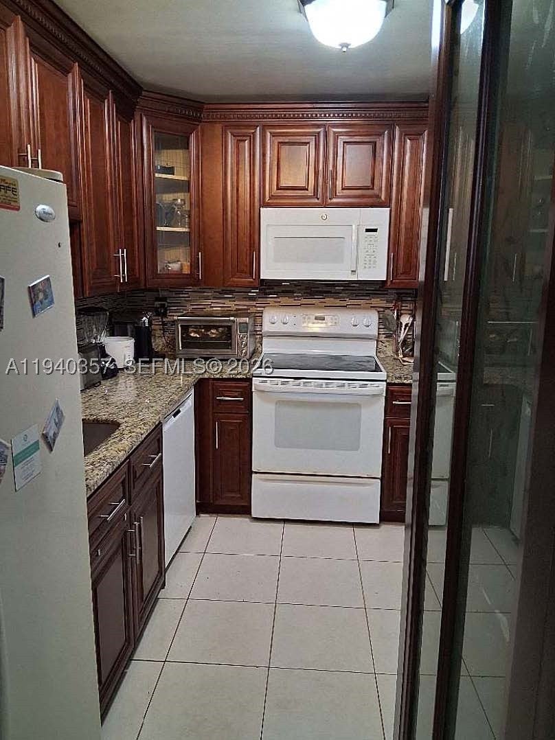 1400 Saint Charles Pl