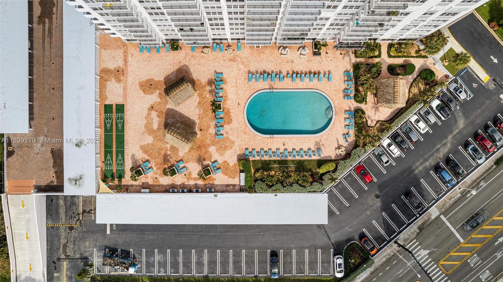 PARLIAMENT HOUSE CONDO - Residential